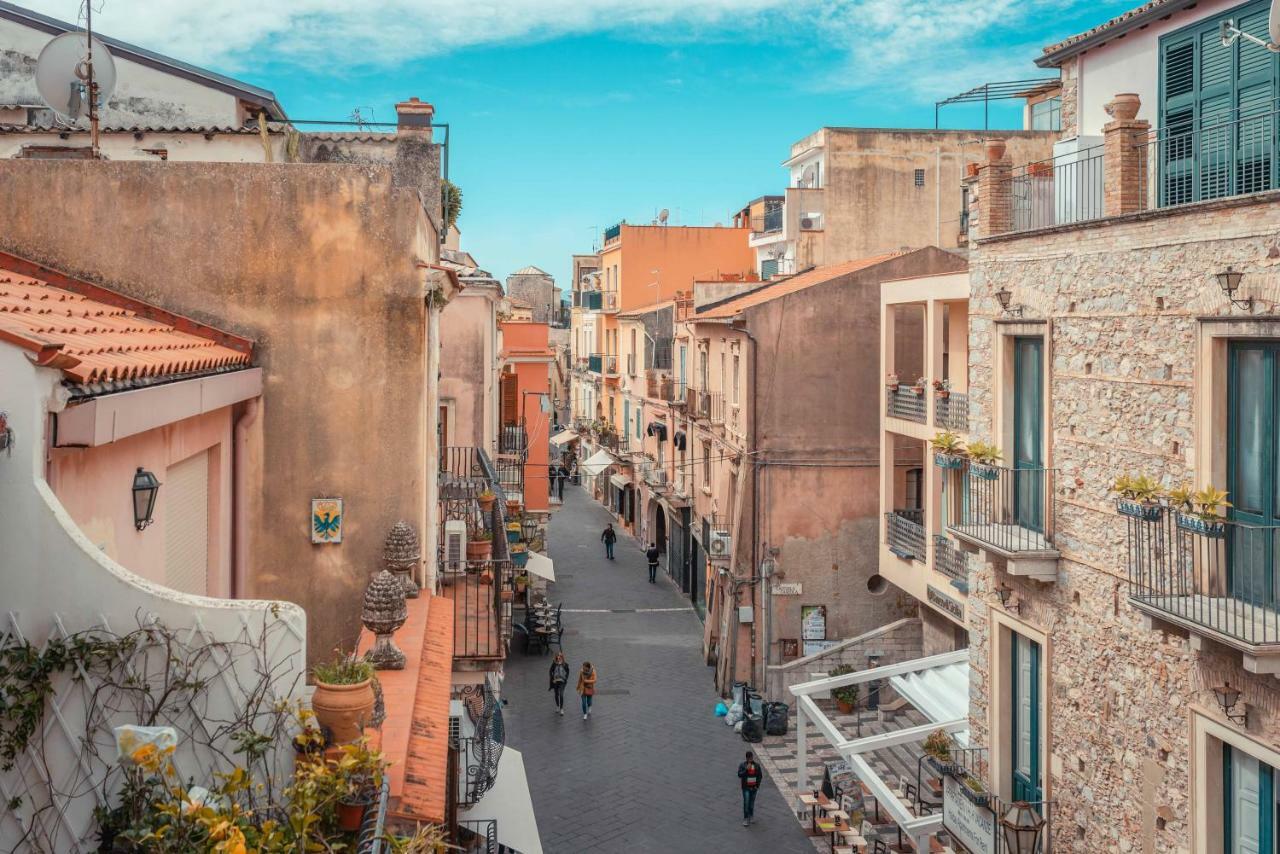 Palazzo Di Ferro Taormina Apartman Kültér fotó